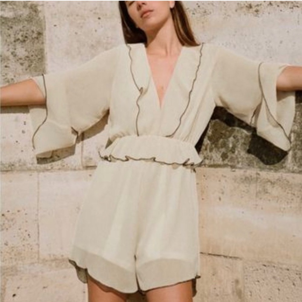 NWT | ZARA Ruffle Romper
